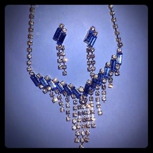 ✅ *Select jewelry: 5 for $25* Elegant Blue Crystal Necklace and Earring Set